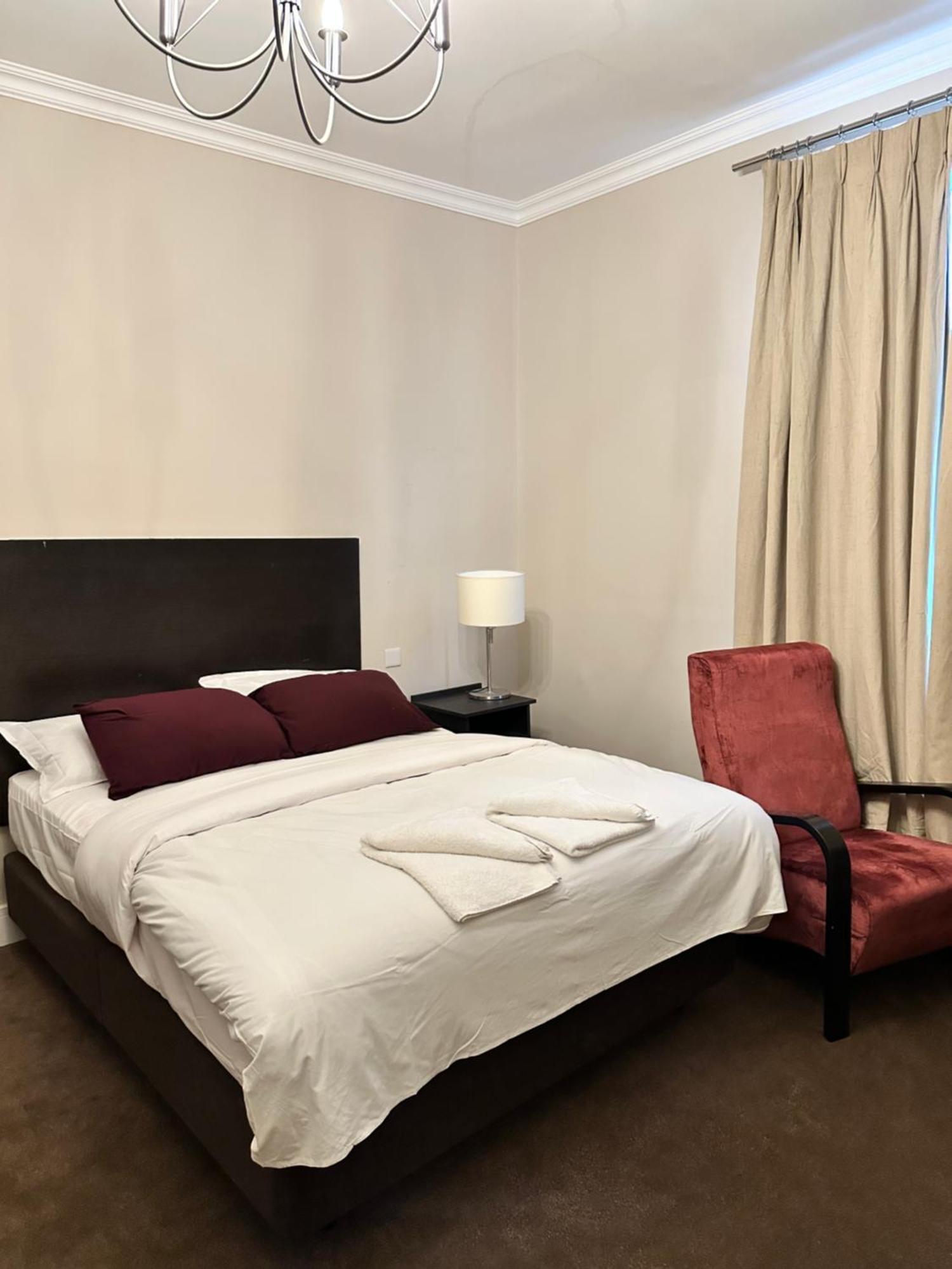 Green Ariana Hotel - Near Wembley And Central Londra Dış mekan fotoğraf